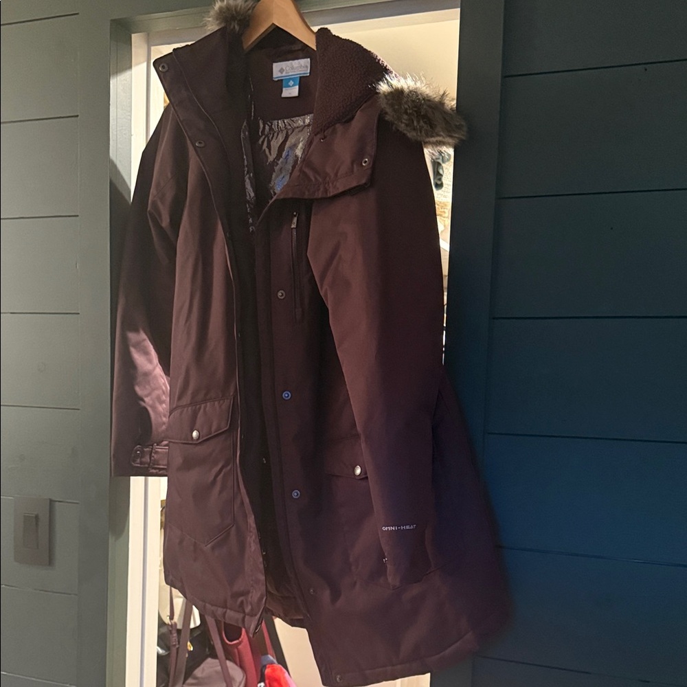 Columbia Women's Dark Burgundy Ski Jacket